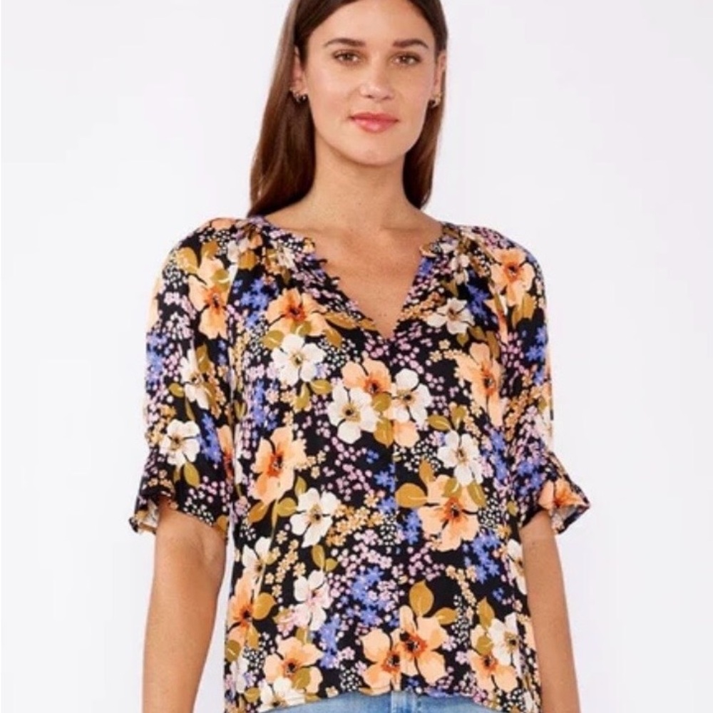 Lovestitch Floral V-Neck Short Sleeve Top Size Small